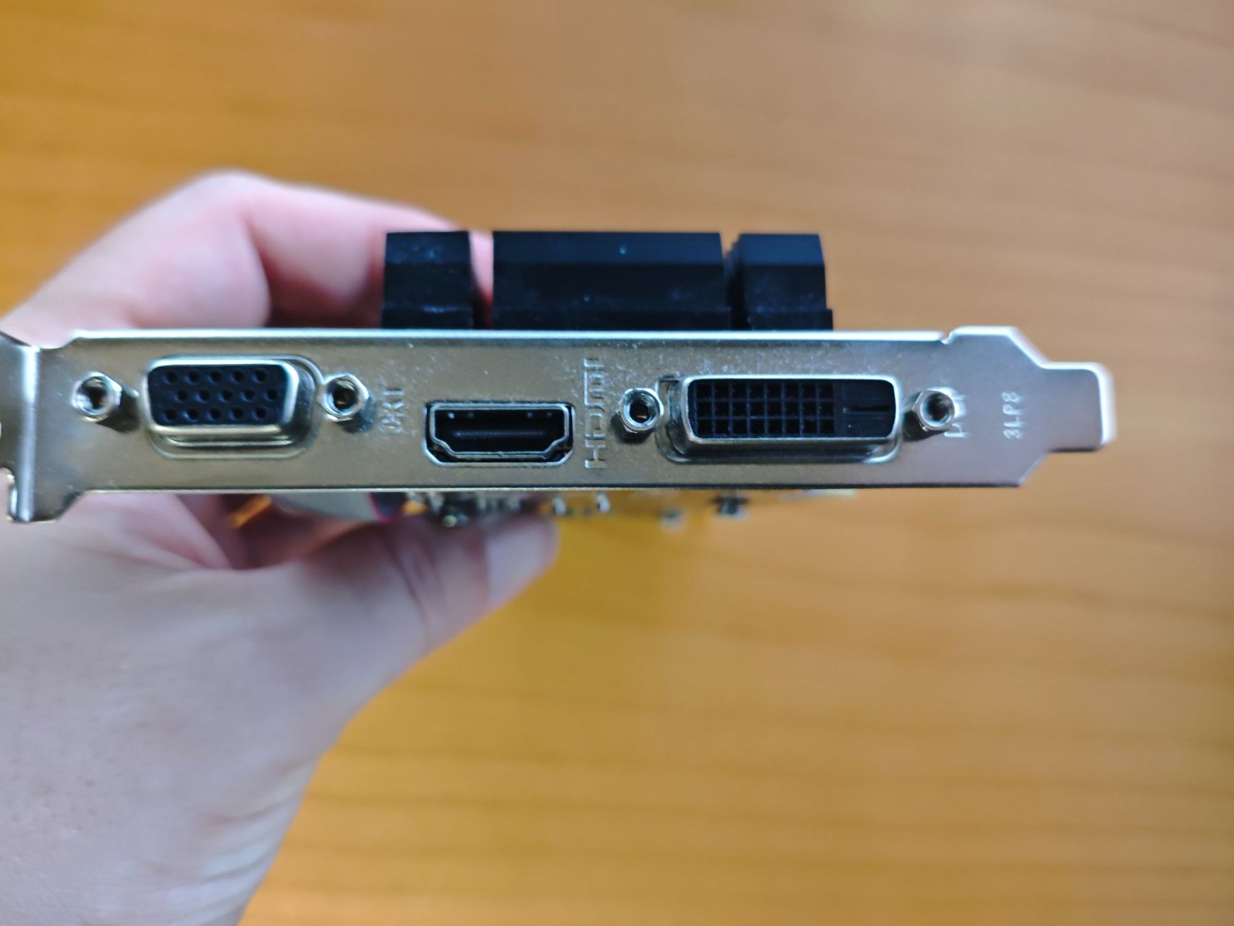 MSI Cartes graphiques: MSI GT 730 – D'occasion à Dübendorf par tho_v2cs 1