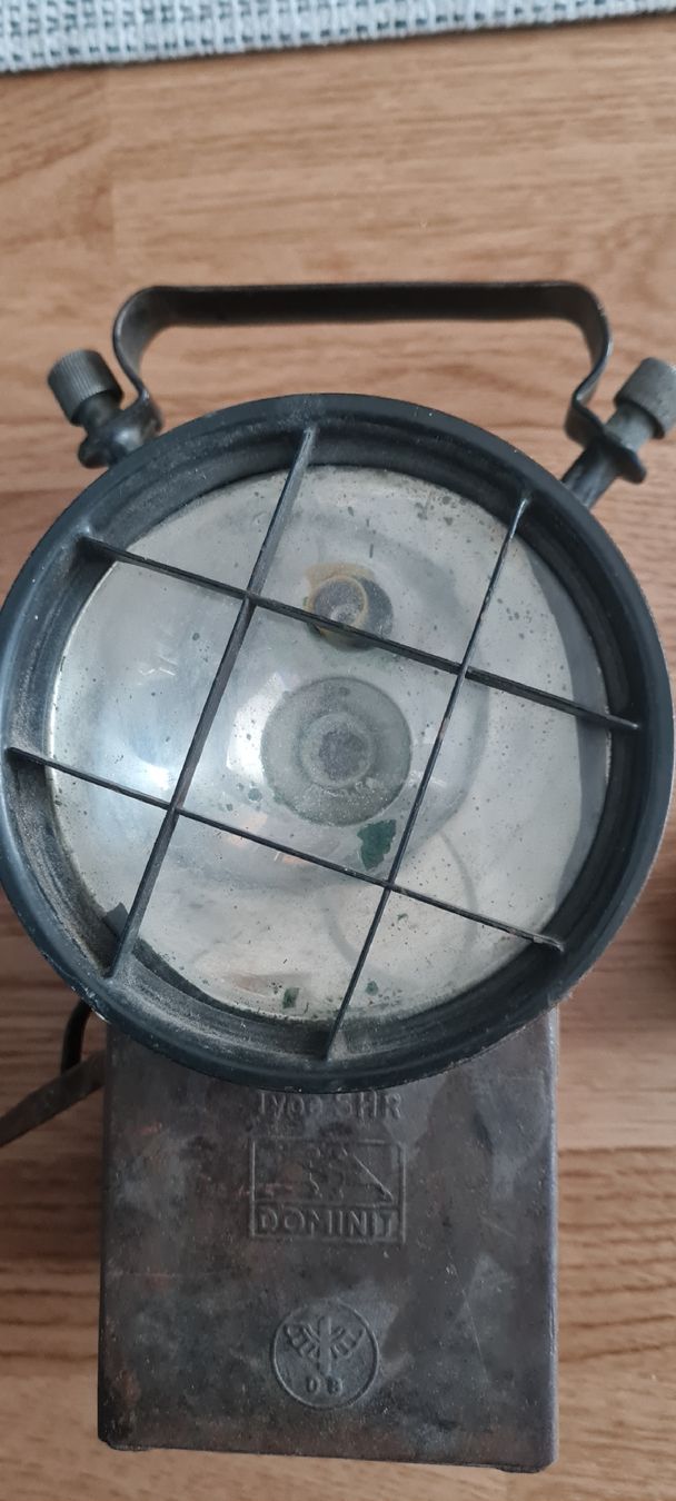 Fari: Lampe vintage "Dominit SHR", objet de collection! – Usato da lausanne venduto da boggio 2
