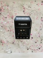 Varta LCD Ladegerät, Typ 57677, Top Zustand