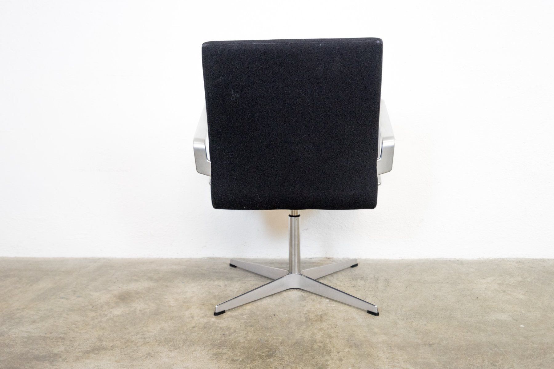 Poltrone: Fritz Hansen Oxford Chair Designersessel – Usato da Schaffhausen venduto da Studio-Ara 7