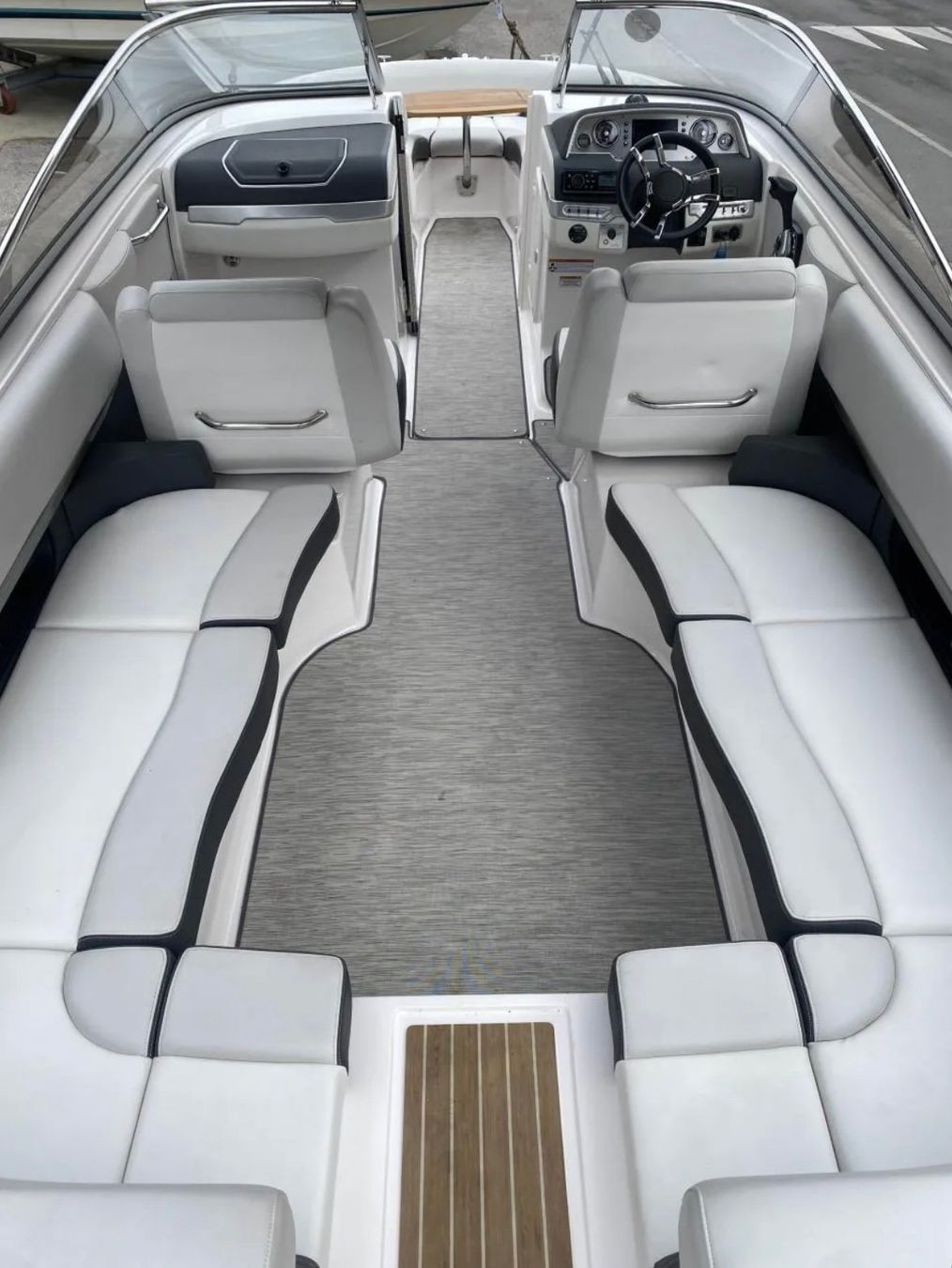 Regal Boote: Bowrider, Sportboot Regal 2700 ES – Gebraucht aus Locarno von zanshinkan 4