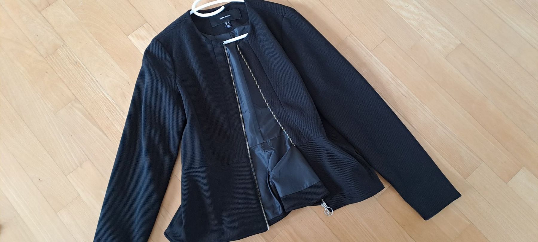 Vero Moda Jacken: Blazer Vero Moda – Neu (gemäss Beschreibung) aus Oensingen von Rinchen 2