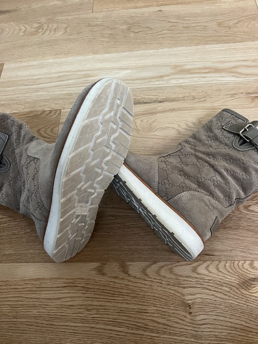 Gucci Scarpe da donna: Bottes Gucci en daim, taille 38 – Usato da Lutry venduto da roxypoxy 3