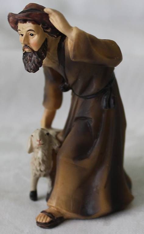 Figurines: Hirte stehend mit Schaf – D'occasion à Moosseedorf par Tigerlily1 1