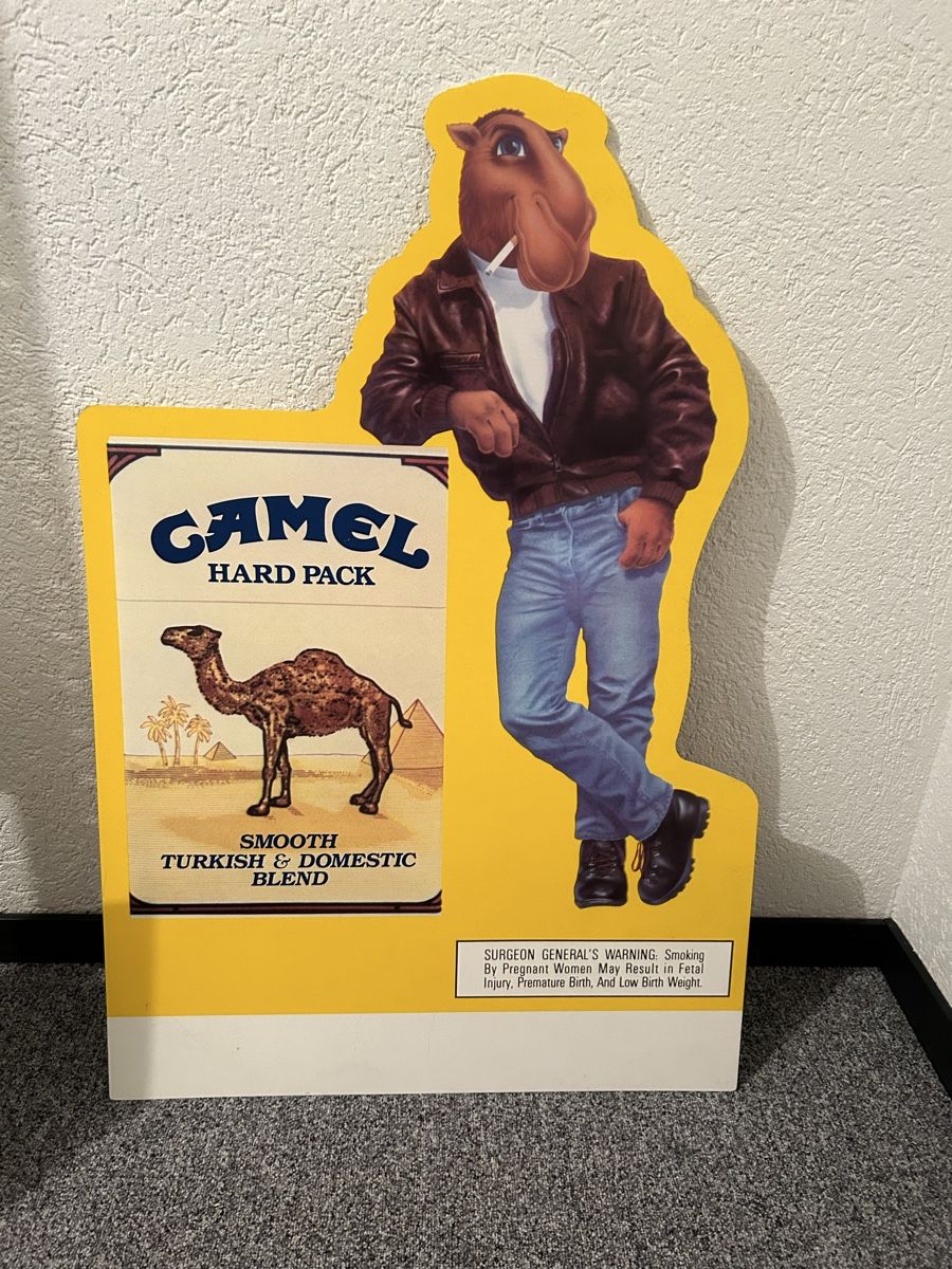Camel Insegne: Camel Reklame Aufsteller – Usato da Schliern b. Köniz venduto da Trebesch