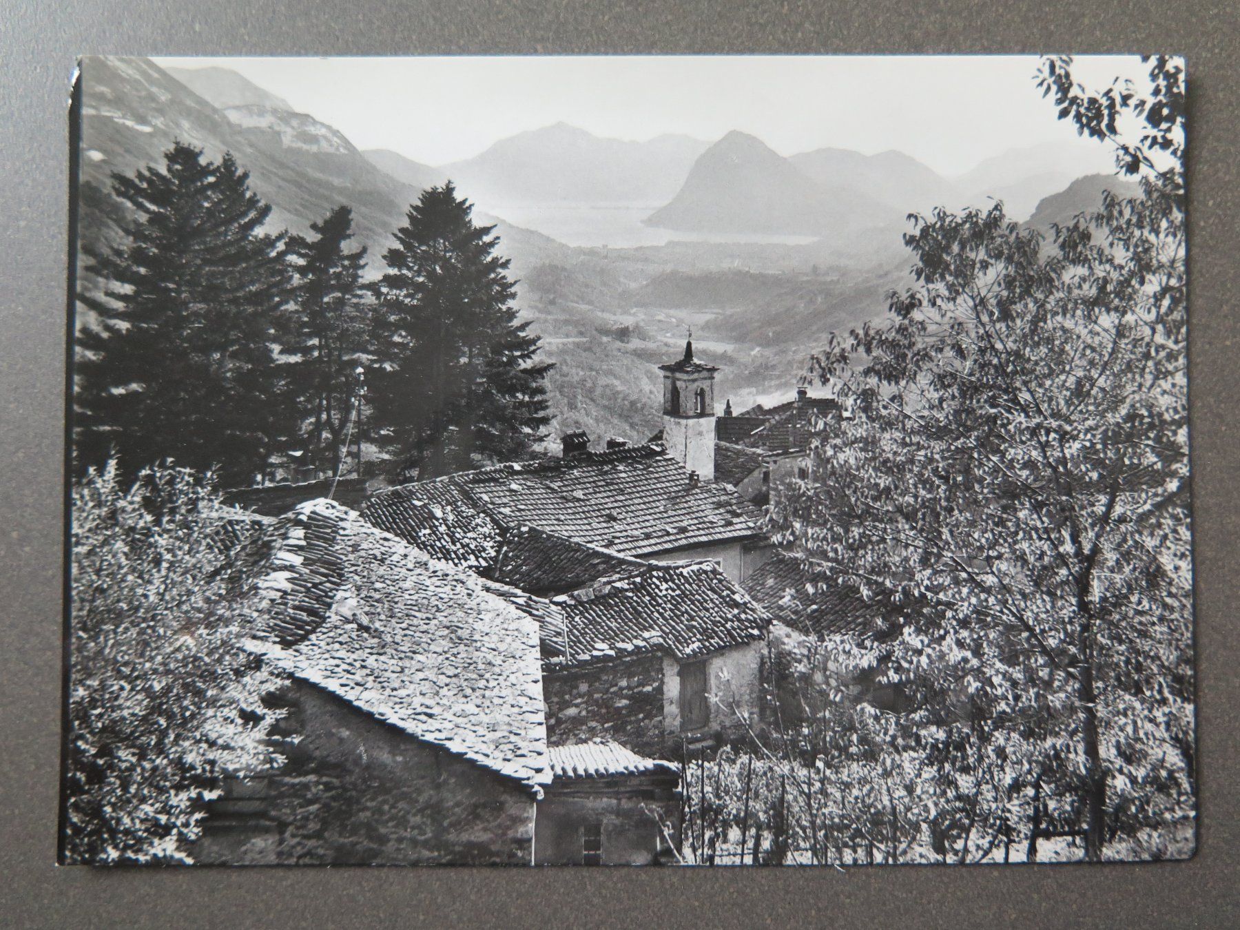 Cartoline postali: ROVEREDO - HOTEL PENSION ROVEREDO – Usato da Wittenbach venduto da lipasal