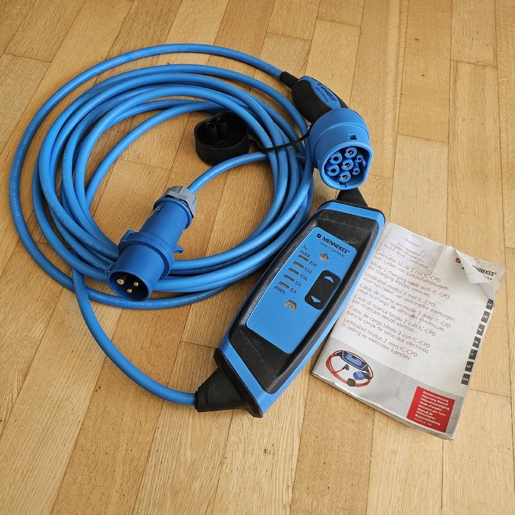 Ladekabel Typ 2 mit IC-CPD auf CEE 16/3 (Gebraucht) in Zürich für CHF 2 ...