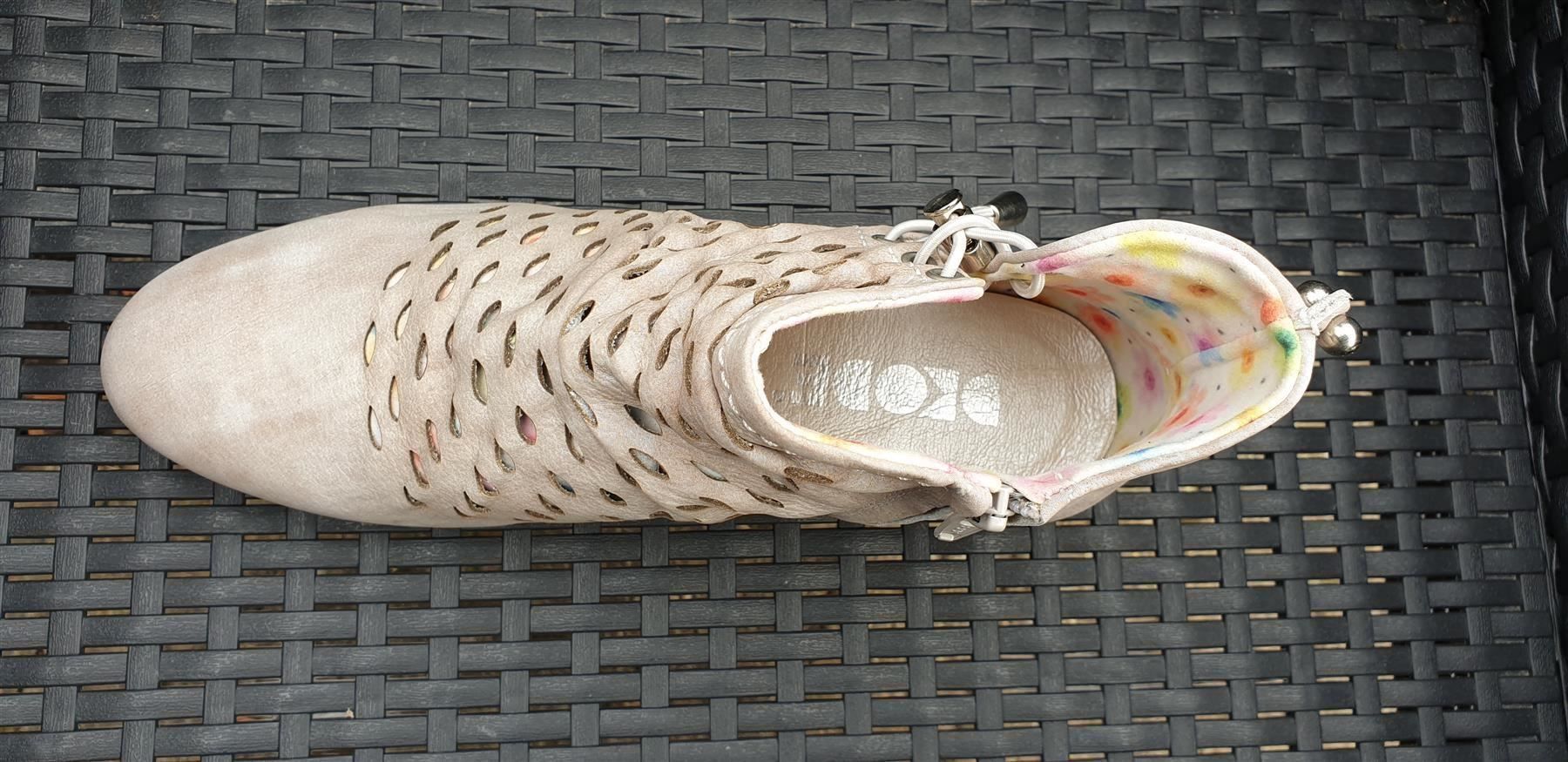 Scarpe da donna: DKODE Sachi Stiefel 41 NEU NP179.- Leder – Nuovo e nell'imballaggio originale da Buttwil venduto da MaraMari 4