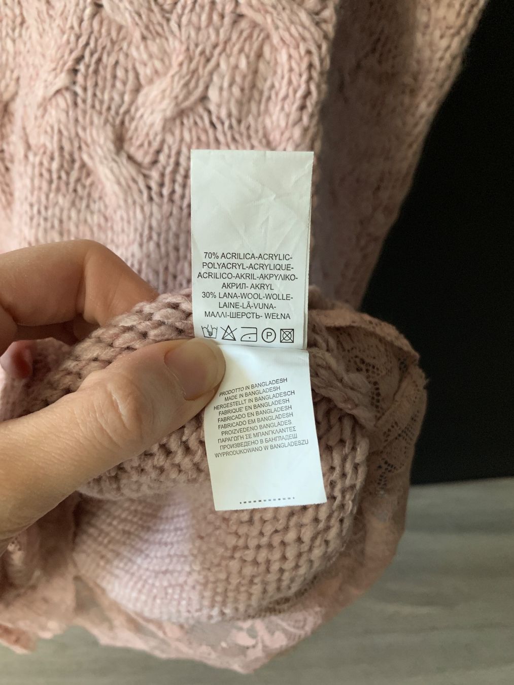 Tops: Neu Damen Pullover – Neuf avec emballage d'origine à Schlieren par tug_568r 2