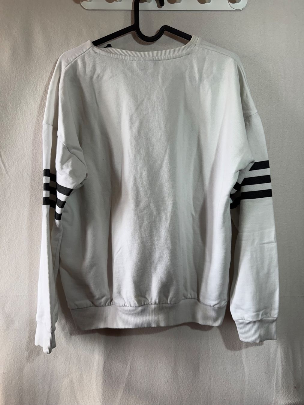 Adidas Maglioni & Felpe: weisser Pullover von Adidas Gr. 34 100% Baumwolle – Usato da Grosswangen venduto da second_hand_dress 4