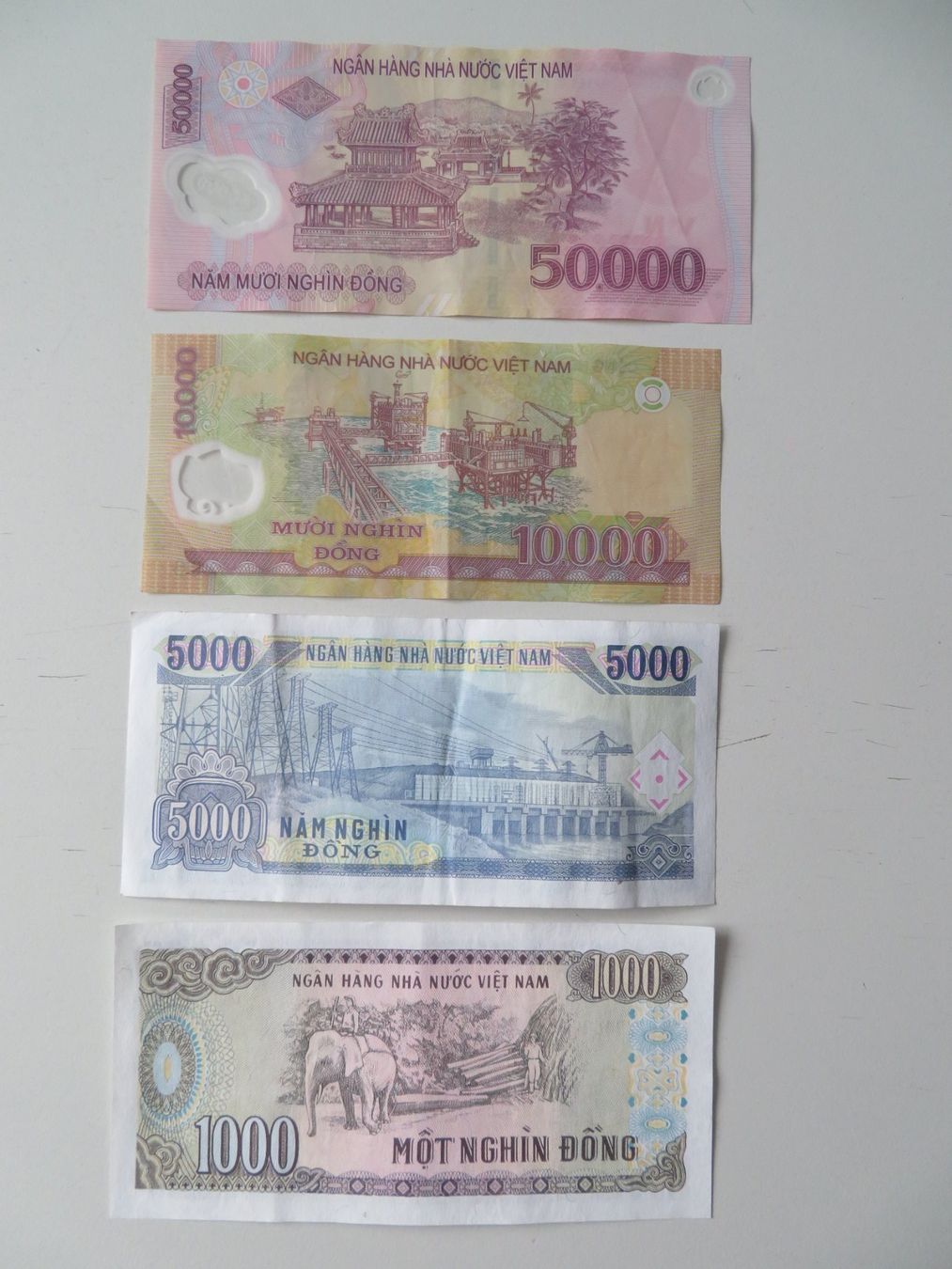Banconote: Vietnam Set 4 Banknoten – Usato da Nürensdorf venduto da Wini56 1