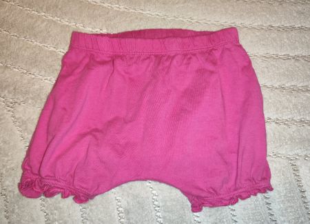 Pumphose / Shorts Gr. 86-92