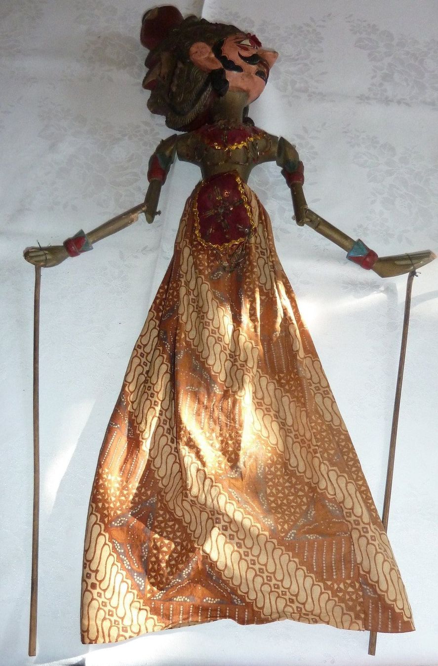 Bambole: Indonesische Stabpuppe – Usato da Basel venduto da Klymenes 3
