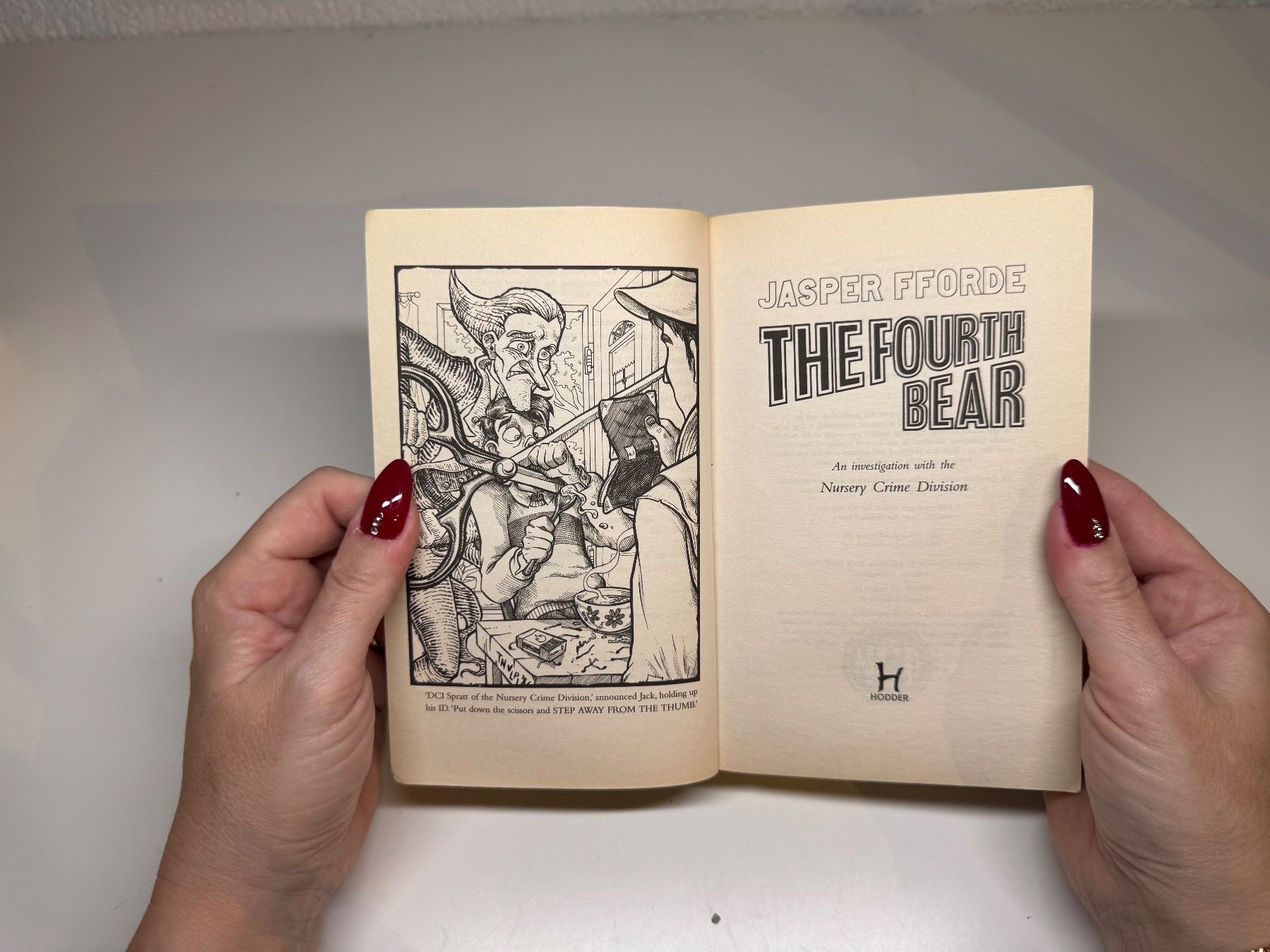 Bücher: NOVEL: Jasper Fforde, The Fourth Bear – Gebraucht aus Grosswangen von English_books 1