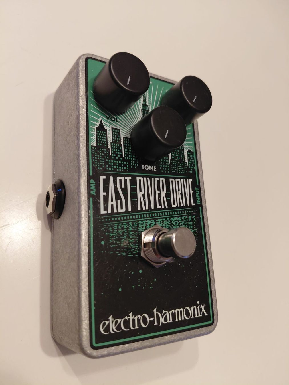 Electro-Harmonix Instruments de musique: EHX East River Drive – D'occasion à Yverdon-les-Bains par auni