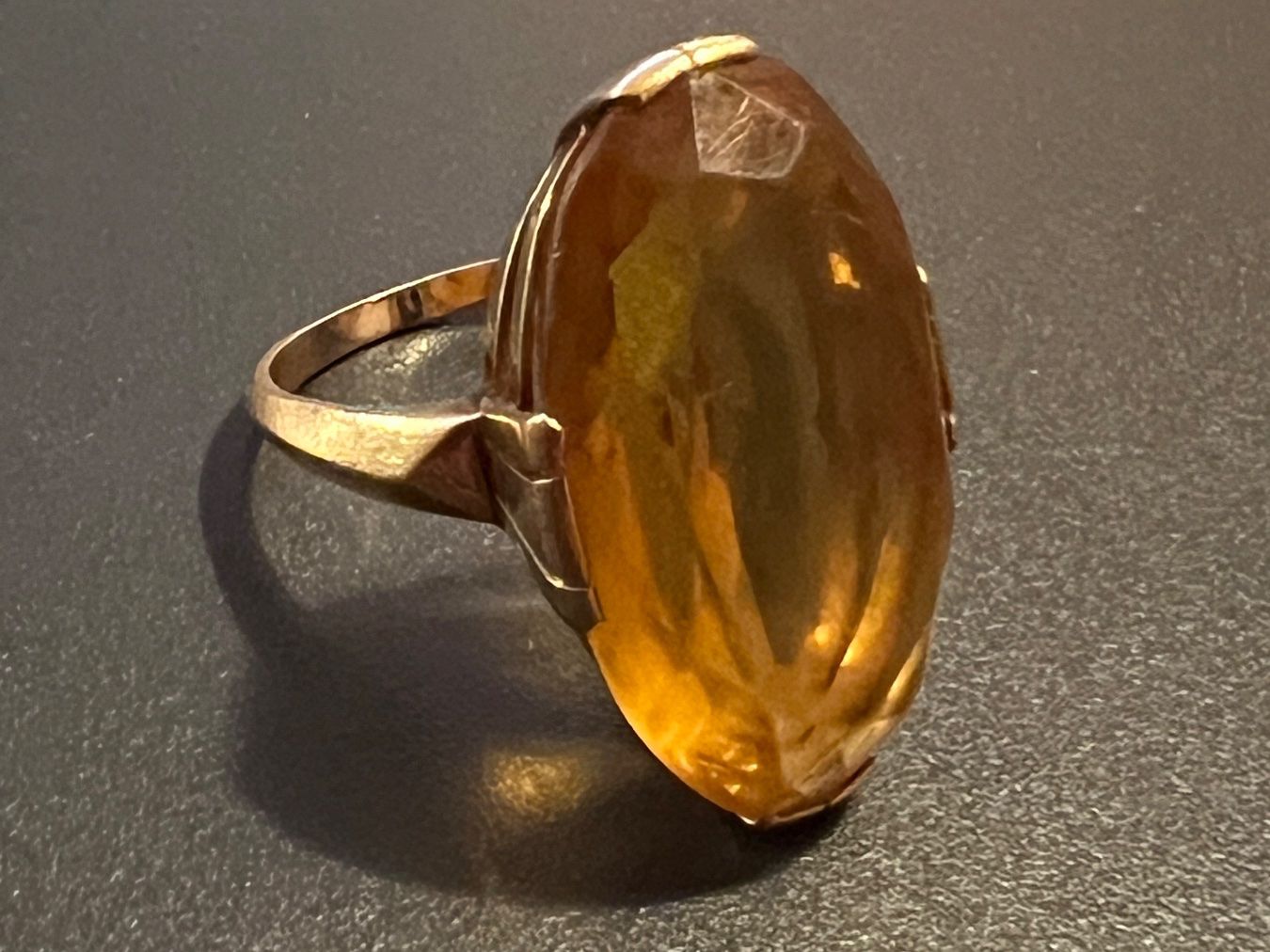 Anelli: Gold-Ring 14K mit Citrin – Usato da Chur venduto da Penting1935 1