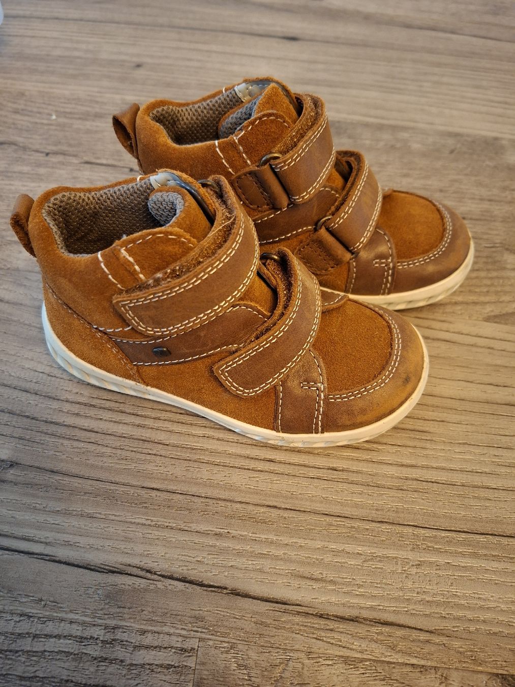 Elefanten Scarpe per ragazzi: Elefanten Kinderschuhe, Grösse 23 – Usato da Winterthur venduto da Ausmisten2026