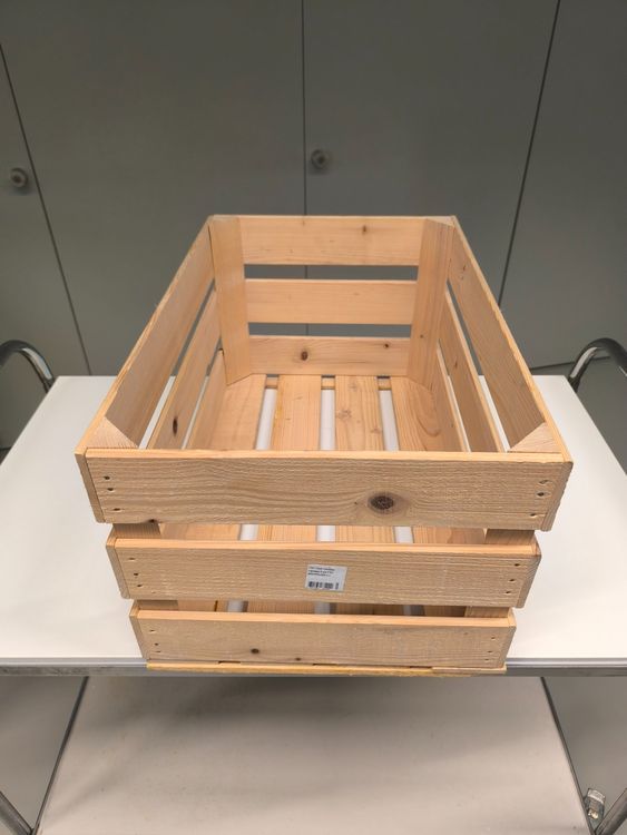 Holzkiste 60 x 40 x 30 cm aus Massivholz -Wiitergäh (Gebraucht) in Zug für CHF 5 – nur Abholung auf Ricardo kaufen