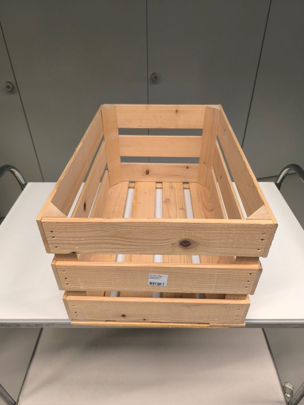 Holzkiste 60 x 40 x 30 cm aus Massivholz -Wiitergäh (Gebraucht) in Zug für CHF 5 – nur Abholung auf Ricardo kaufen