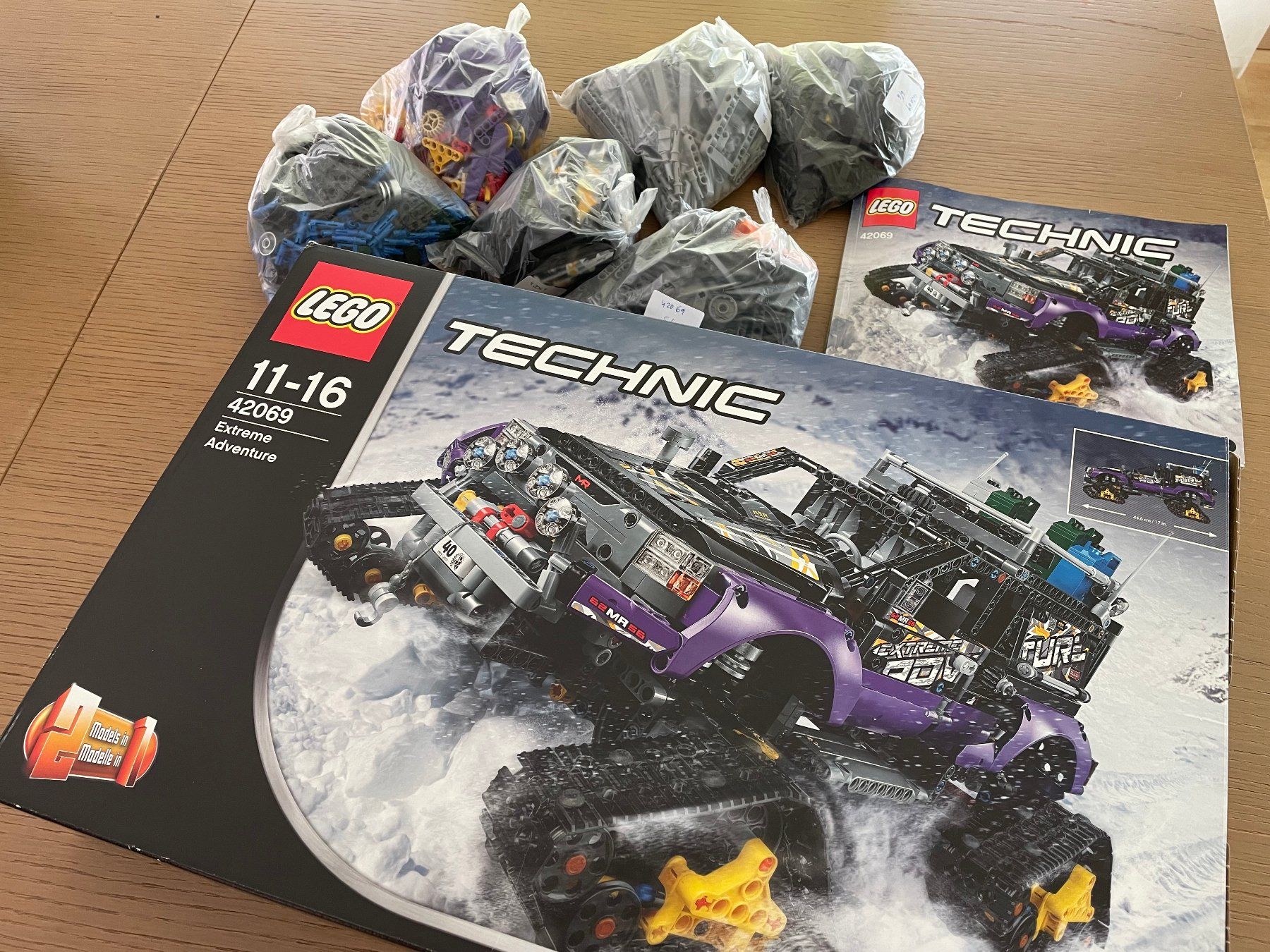Technics Kit di costruzioni: LEGO 42069 Technic – Usato da Cugy VD venduto da hartopan 1