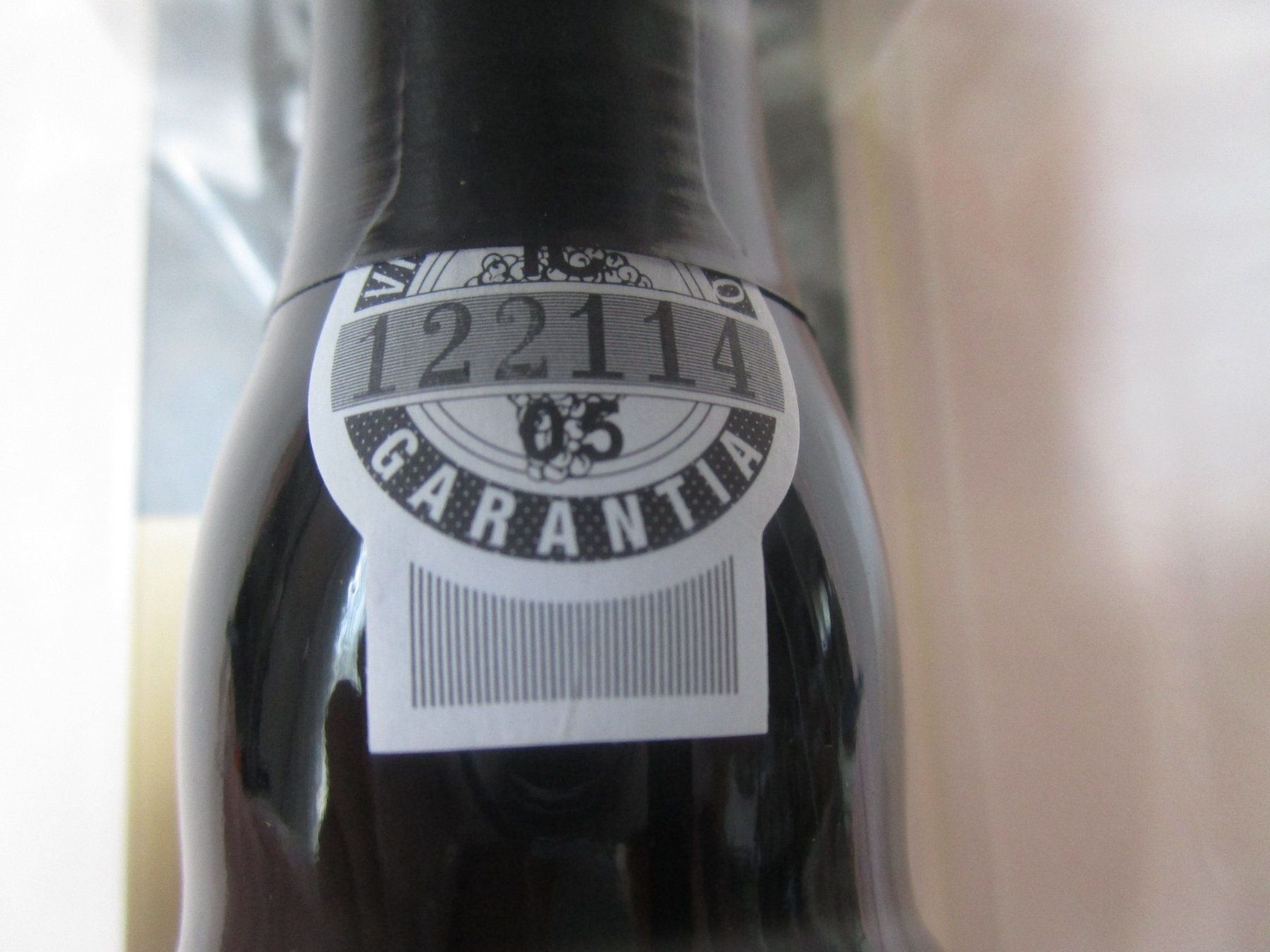 Wein: 2 Fl. Graham's Crusted Port, Bottled in 2006 – Neu (gemäss Beschreibung) aus Eschenbach SG von brocovin 7