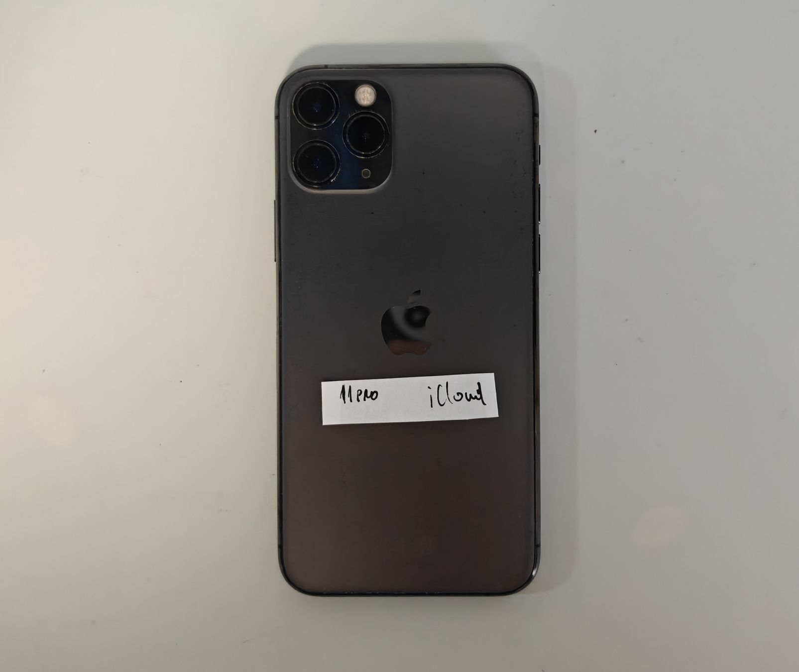 Apple Handys / Smartphones: iPhone 11 Pro – Gebraucht aus Ehrendingen von Rocky985