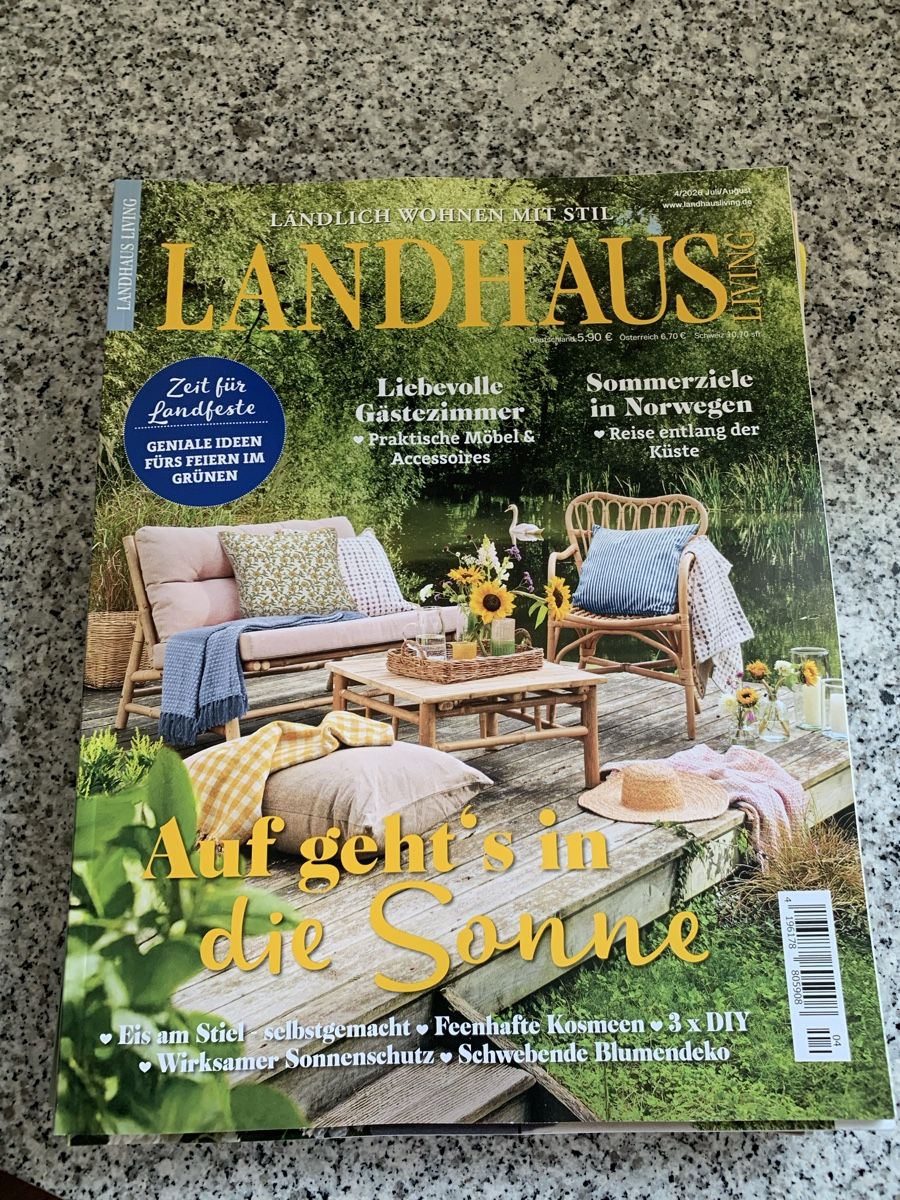 Riviste & Magazine: Landhaus Living Juli/August 2026 – Usato da Ellikon an der Thur venduto da Bali1999