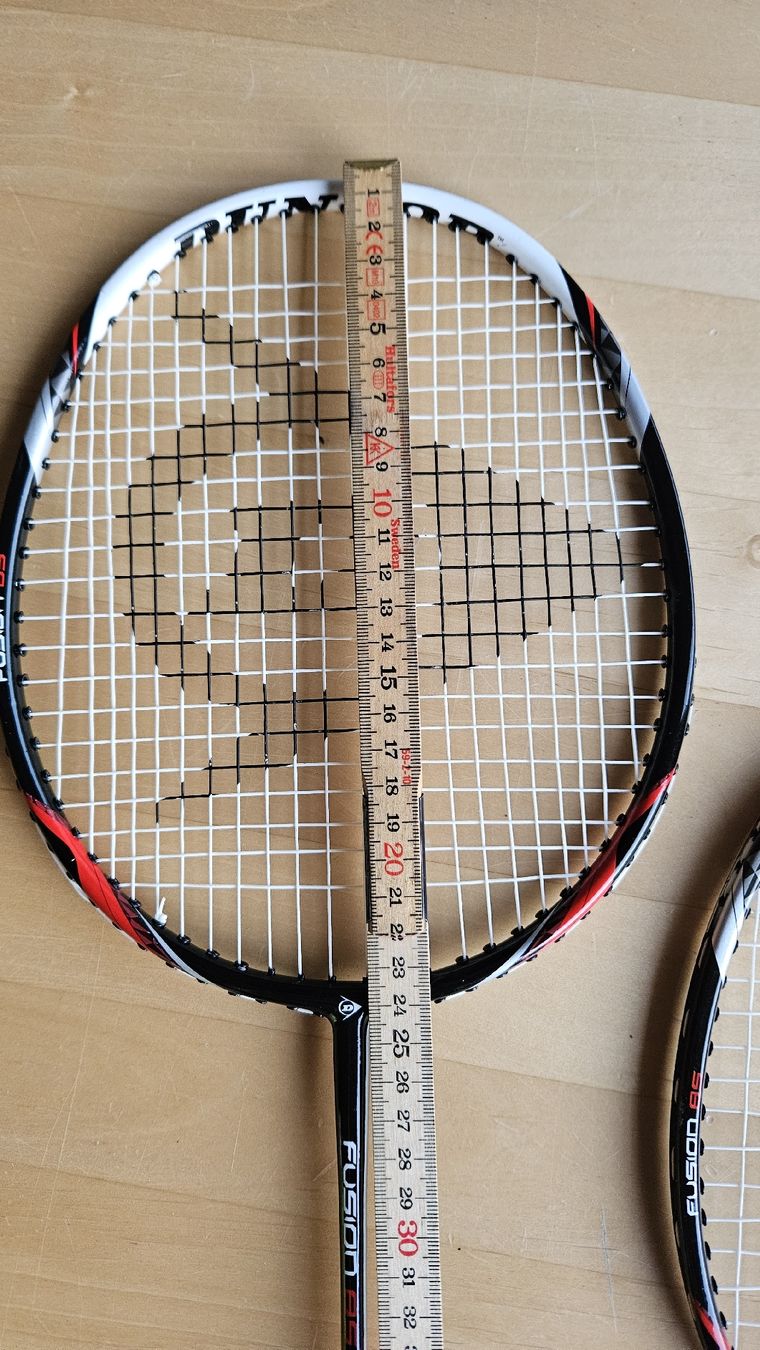 Dunlop Racchette: Dunlop Badminton Schläger Set – Usato da Schaan venduto da car_wrv2 5