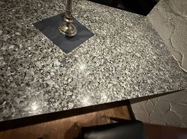 Granit Tisch