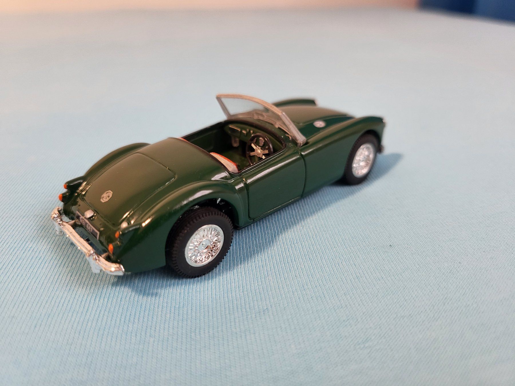 MG Modellini d'auto: MG A Mk I – Nuovo (secondo la descrizione) da Glattbrugg venduto da PhilKrill 7
