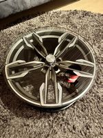 Salontisch BMW Glastisch / Couchtisch/ Felge