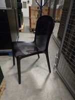 Stuhl transparent schwarz Kunststoff guter Zustand