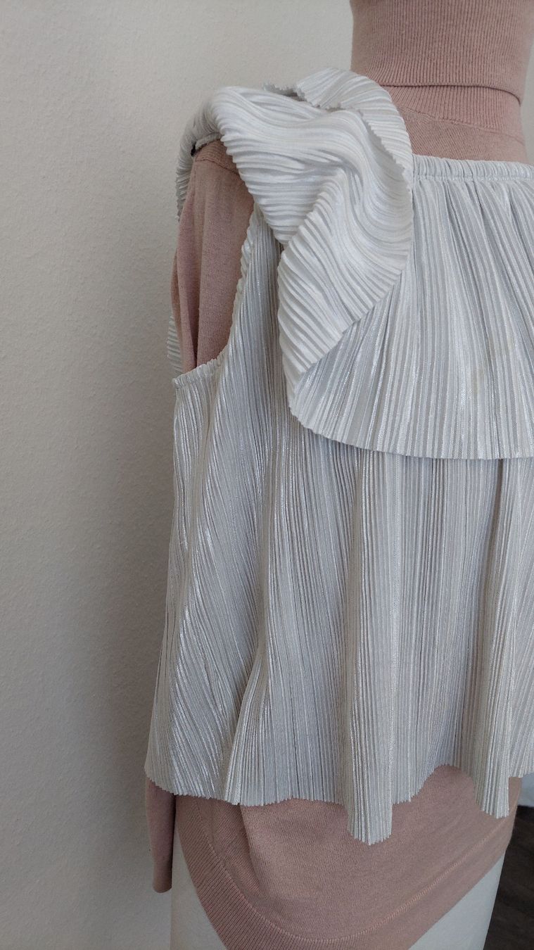 Camicette: Elegante Bluse mit Carmenausschnitt, festlich, Grösse M – Usato da Gwatt (Thun) venduto da Letzte-Chance 2