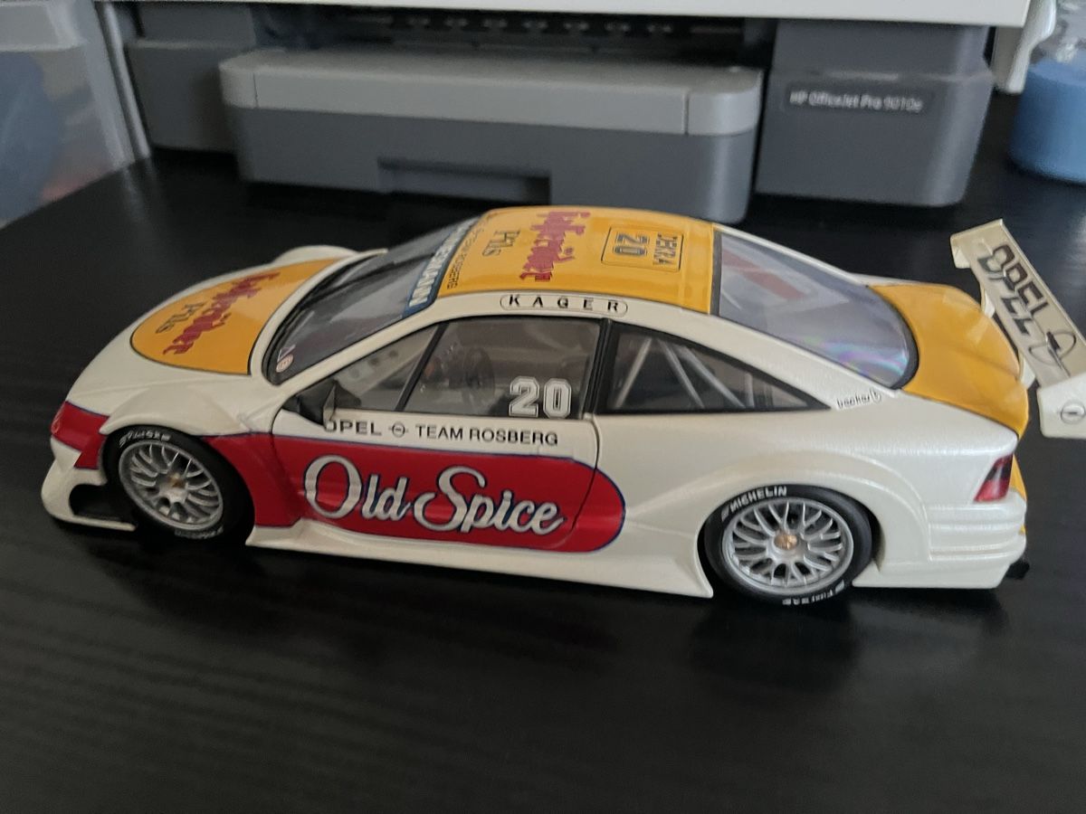 Opel Modellini d'auto: Opel Calibra V6 DTM. 1:18 UT – Usato da Rümlang venduto da Papamoll4 1