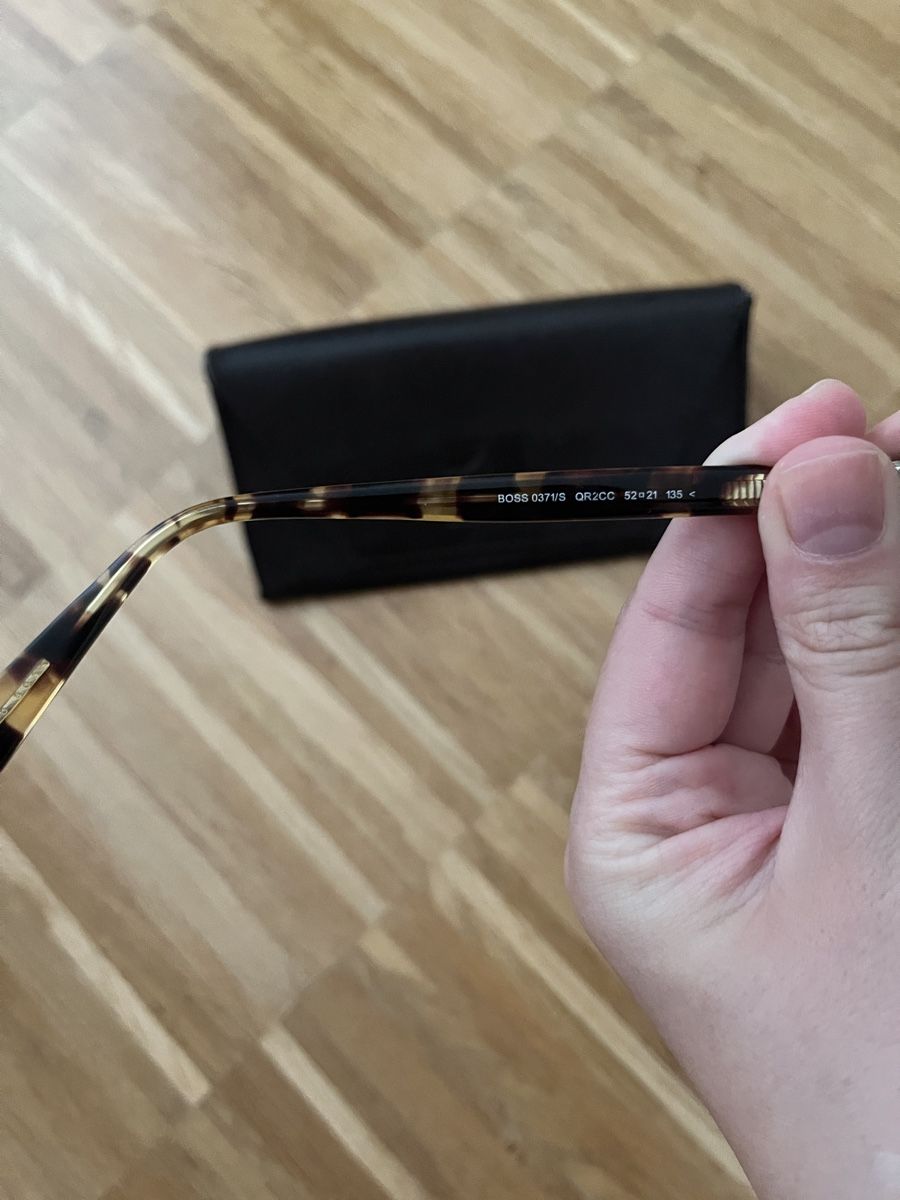Hugo Boss Lunettes & Verres: Boss Orange Sonnenbrille  – D'occasion à Pfäffikon SZ par Zitrone_100 1