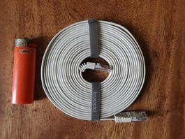 Ethernet Kabel flach abgeschirmt 24AWG Cat 5E Gigabit 8m
