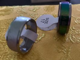 2 STÜCK EDELSTAHL RINGE, GRÖSSE  57