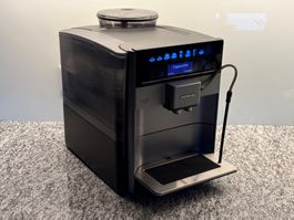 Siemens EQ.6 plus Kaffeevollautomat (inkl. Zubehör)