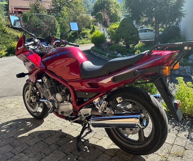 Yamaha Touring: Yamaha Diversion 900 – Usato da Rickenbach b. Schwyz venduto da Planetus 2