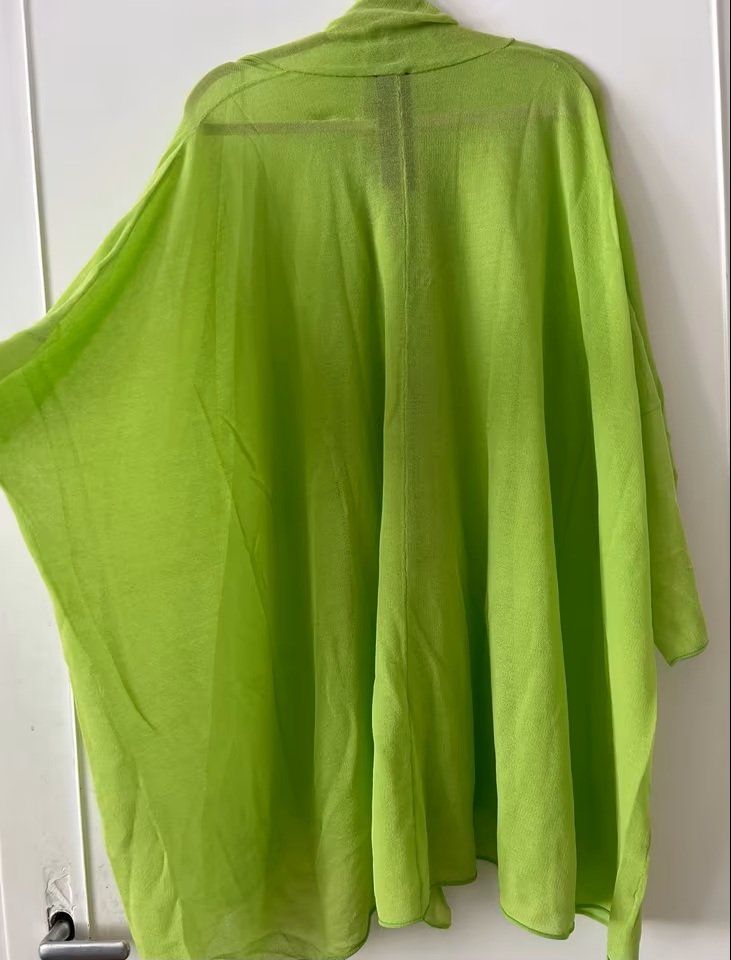 Rundholz Giacche: Rundholz Sommer Jacke Gr. S Oversize – Nuovo (secondo la descrizione) da Tagelswangen venduto da GABGABFI 1