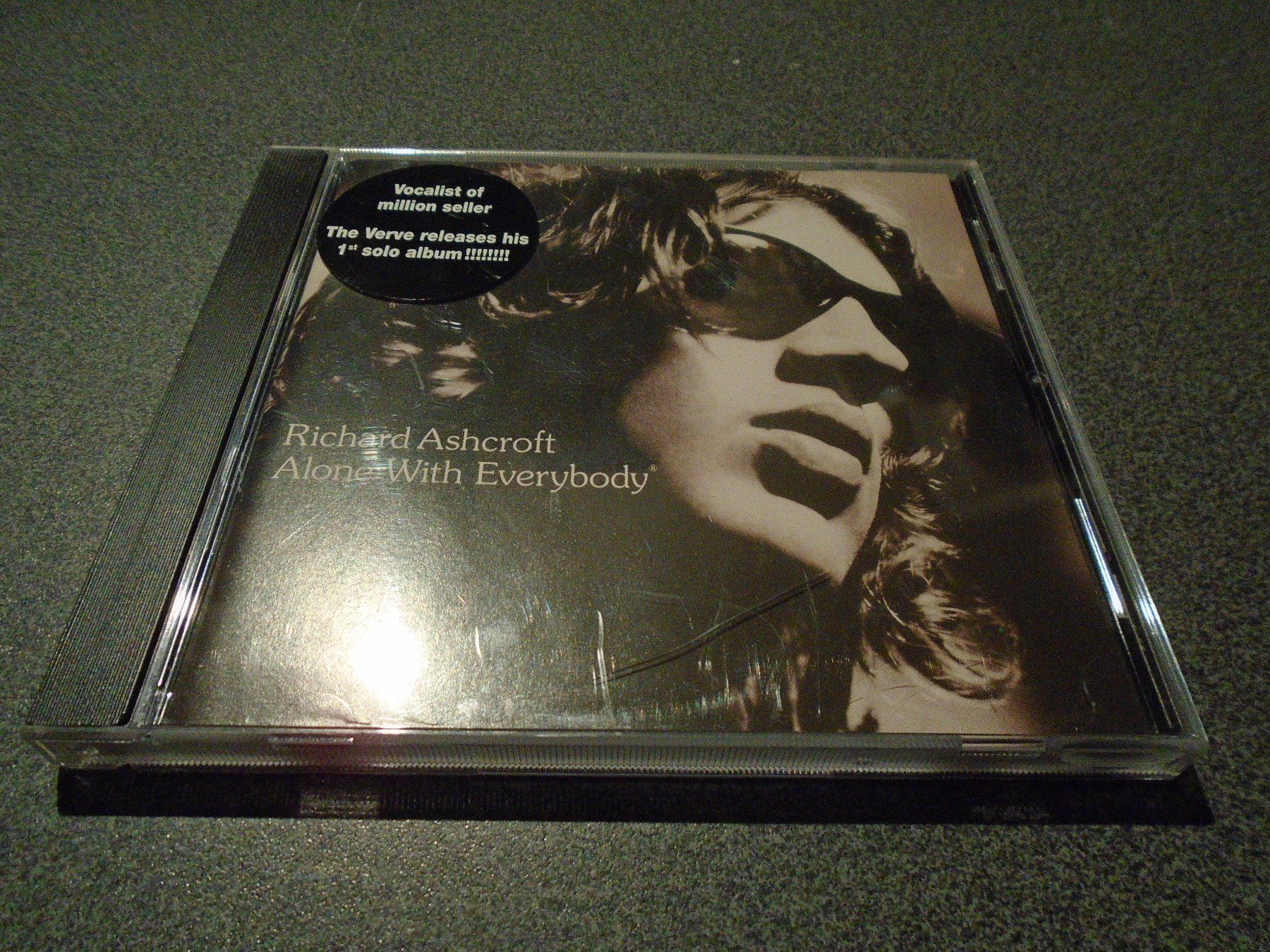 CDs: CD Richard Ashcroft, Alone with Everybody – D'occasion à Zürich par abraxas1291