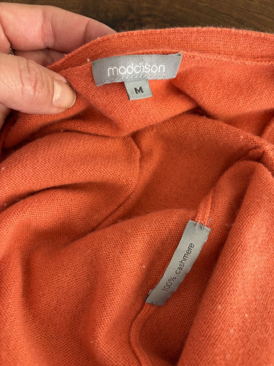 Maddison Giacche: Strickjacke Kaschmir – Usato da Winterthur venduto da san_wd8j 3