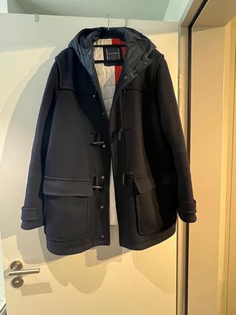 Schöne Winterjacke Tommy Hilfiger