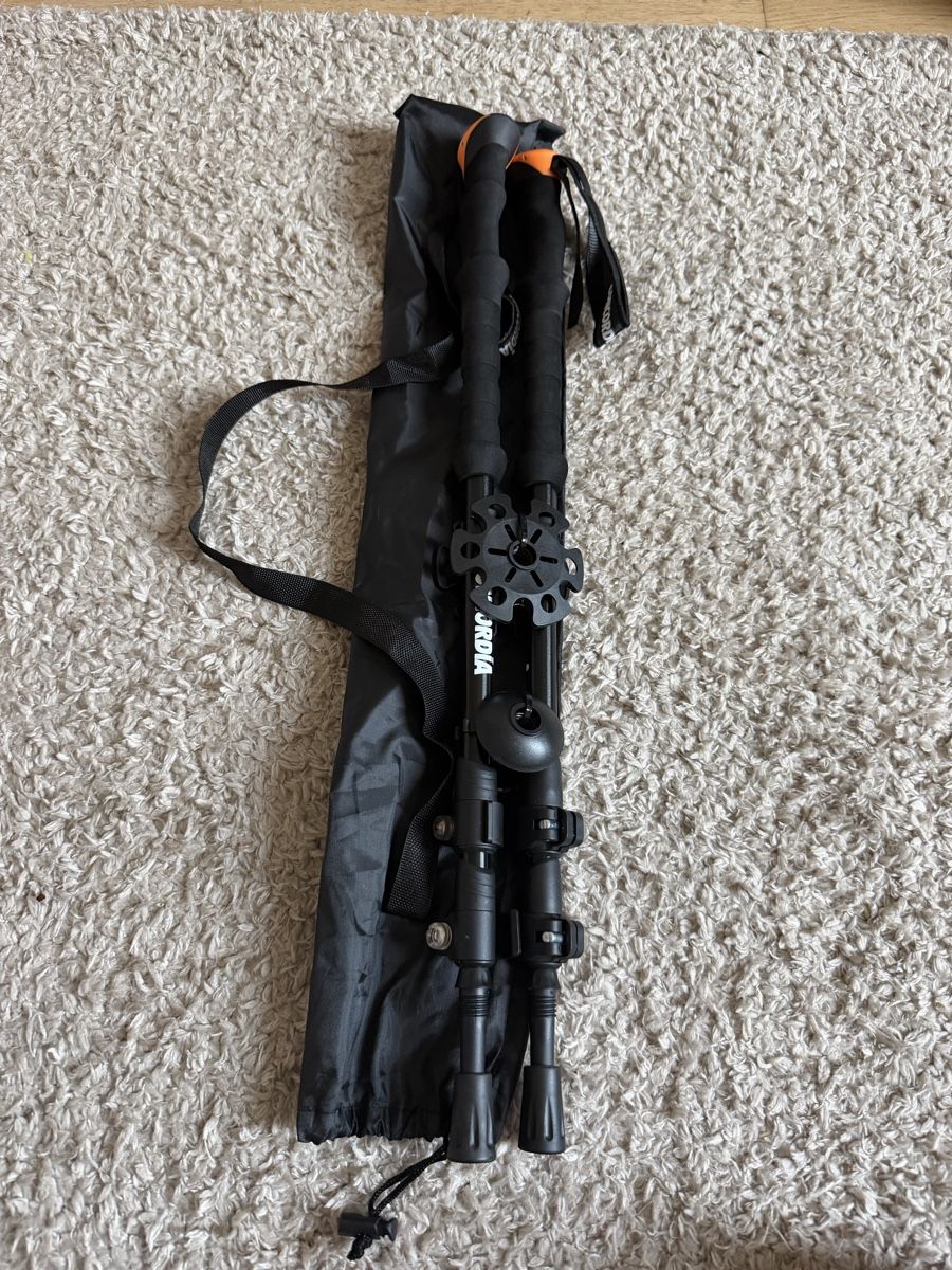 Bastoncini da trekking: Brand new hiking sticks with packing  – Nuovo e nell'imballaggio originale da Pully venduto da vik_2mrb 1