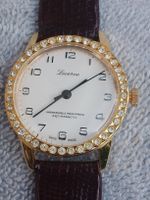Lucerne Handaufzug 34 mm läuft 