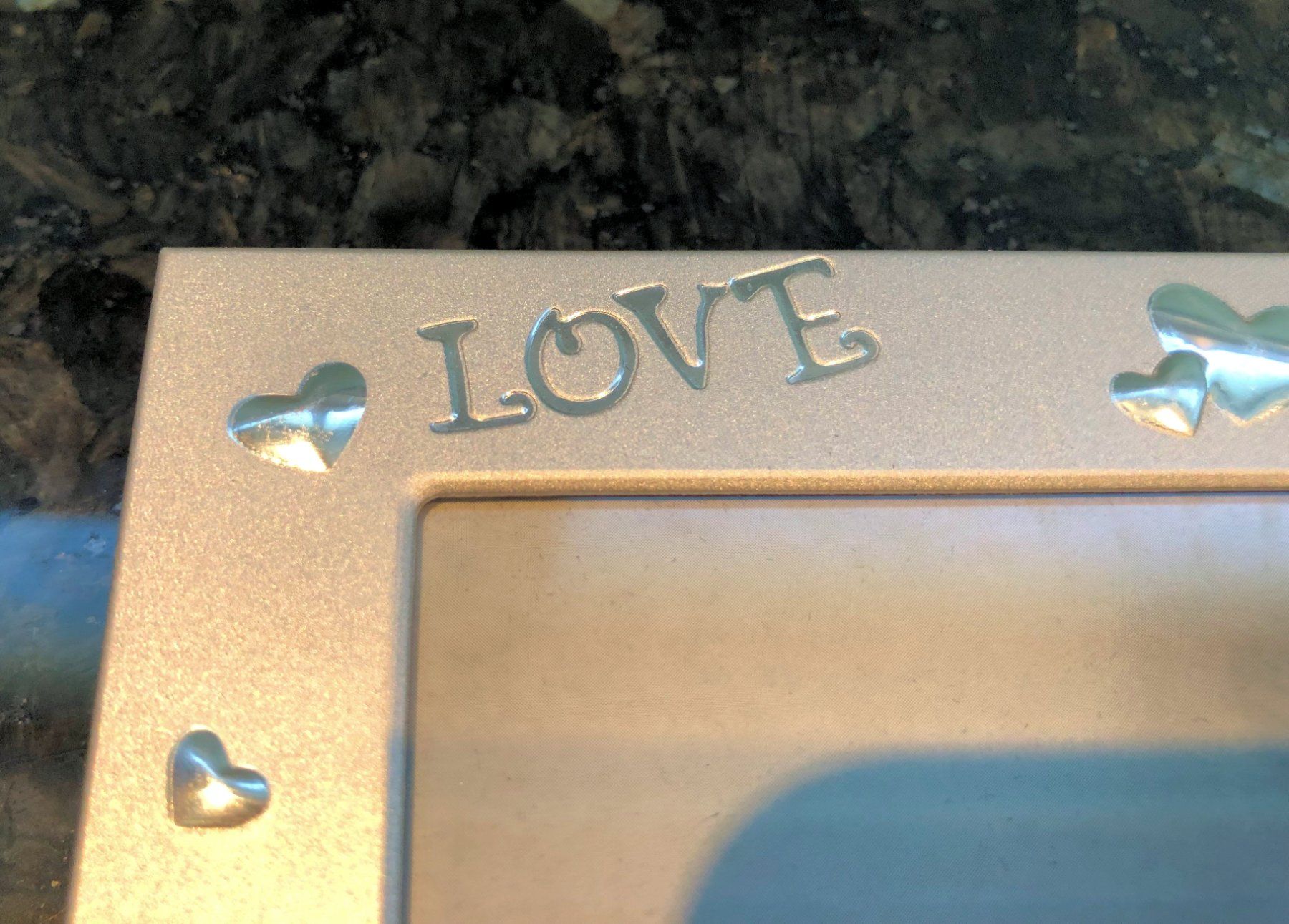 Bilderrahmen: Fotorahmen "LOVE", im schöner Silber-Optik – Neu (gemäss Beschreibung) aus Rüti ZH von Jasna89 2
