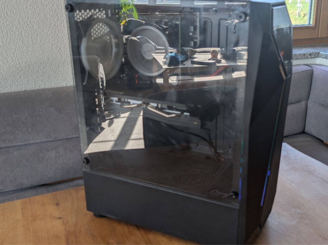 PC: Gaming-Computer – Usato da Esslingen venduto da coffeejumper