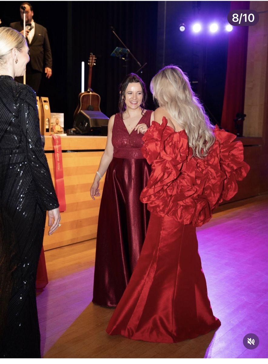Vestiti: Luxuriös Wunderschöne Damen Robe Abendkleid M – Nuovo (secondo la descrizione) da Amriswil venduto da JaJa-Express 4