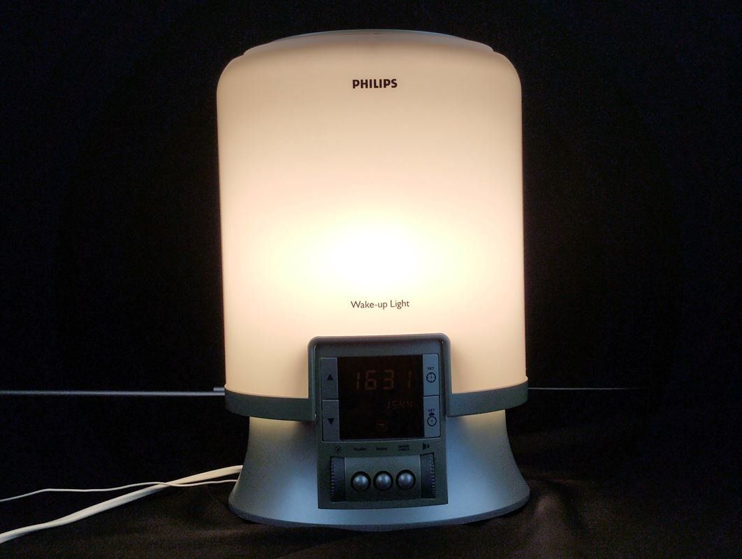 Philips Réveils: PHILIPS Lichtwecker – D'occasion à Schübelbach par Restwert_Schubelbach
