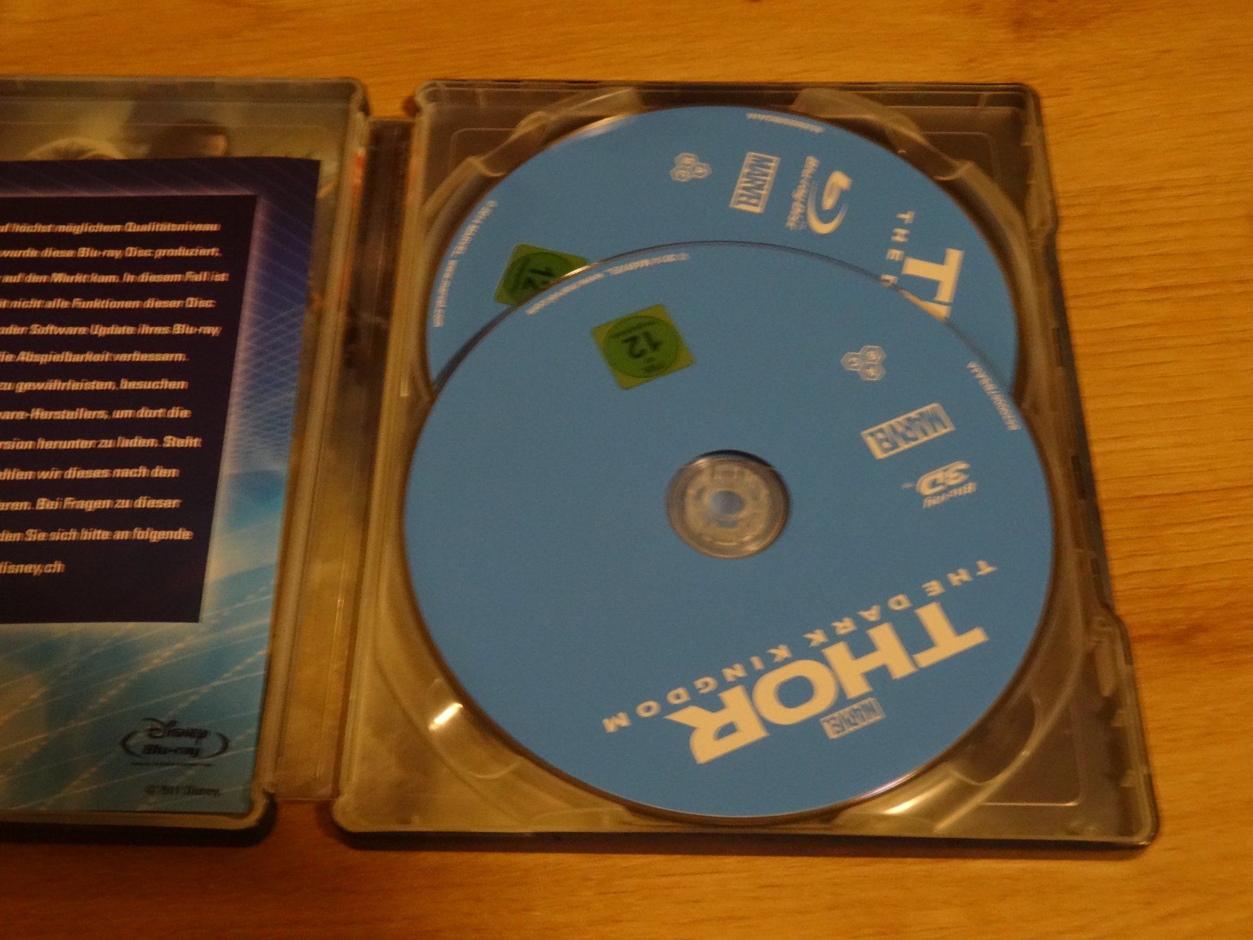 Tutti i DVDs: Thor The Dark Kingdom Steelbook Blu-ray 3D + 2D – Usato da Olten venduto da Disc-Verkauf 1